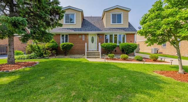 Photo of 7733 Suburban Ln, Bridgeview, IL 60455