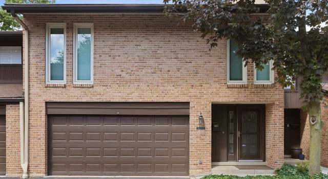 Photo of 1824 Wildberry Dr Unit B, Glenview, IL 60025
