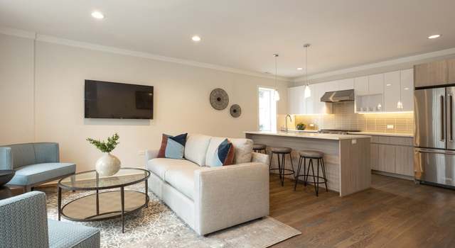 Photo of 1320 W Lexington St Unit 4W, Chicago, IL 60607