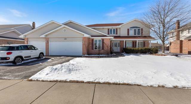 Photo of 18000 Sippel Dr, Tinley Park, IL 60487