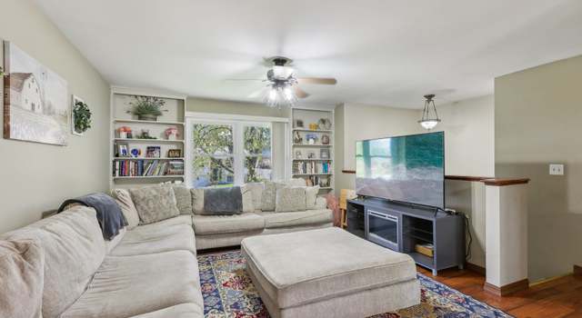 Photo of 277 Sunset Ln, Antioch, IL 60002