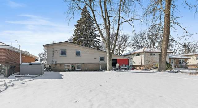 Photo of 1049 Perda Ln, Des Plaines, IL 60018