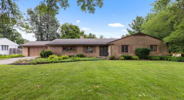 Photo of 2020 Edgebrook Dr, Rockford, IL 61107