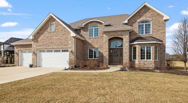Photo of 8674 Stone Creek Blvd, Frankfort, IL 60423