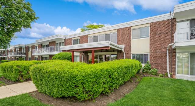 Photo of 100 Deborah Ln Unit B23, Wheeling, IL 60090
