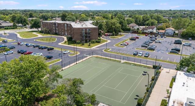 Photo of 1500 Robin Cir #118, Hoffman Estates, IL 60169