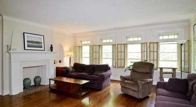 Photo of 6048 N Rockwell Ave #3, Chicago, IL 60659