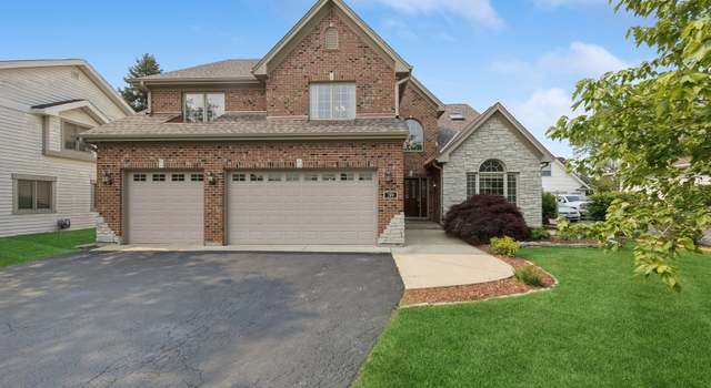 Photo of 209 68th St, Darien, IL 60561