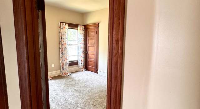 Photo of 134 E Winthrop St, Earlville, IL 60518