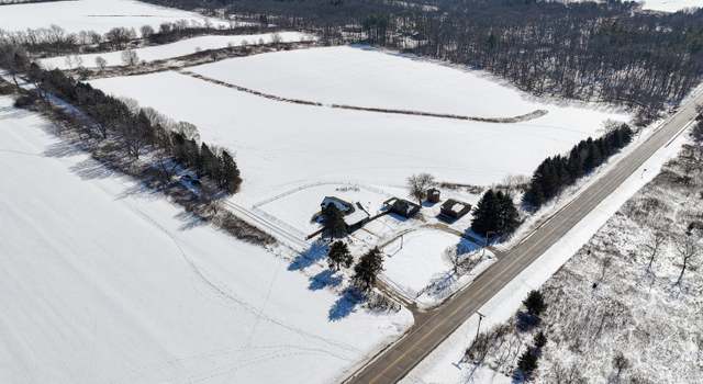 Photo of 18491 Caledonia Rd, Caledonia, IL 61011