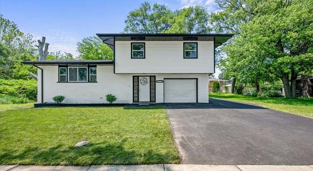 Photo of 14028 S Wayman Ln, Robbins, IL 60472