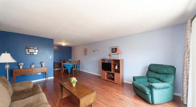 Photo of 8894 Knight Ave #403, Des Plaines, IL 60016