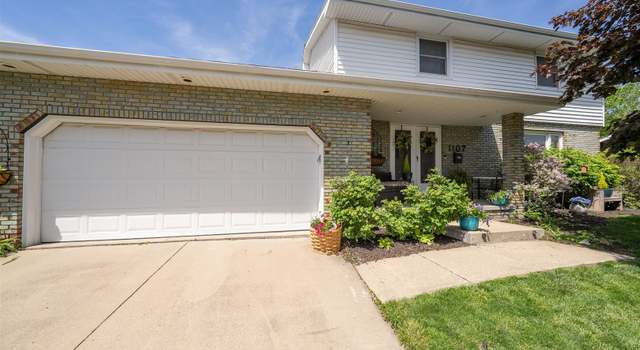 Photo of 1107 N Bailey Dr, Pontiac, IL 61764
