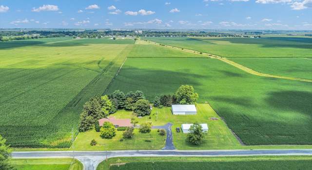 Photo of 1102 County Road 600 N, Tolono, IL 61880