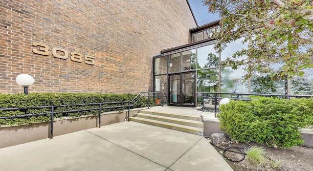 Photo of 3085 Pheasant Creek Dr #114, Northbrook, IL 60062