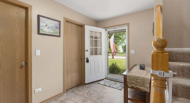 Photo of 1924 W Brimstone Rd, Romeoville, IL 60446