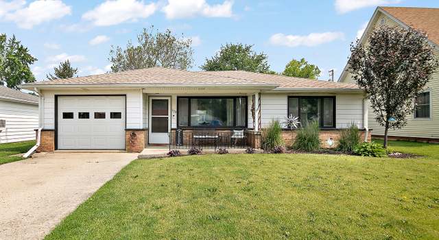 Photo of 329 W Wood Ave, Peotone, IL 60468