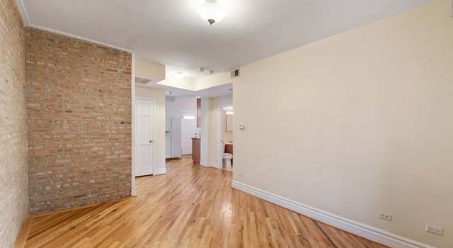 Photo of 2755 W Melrose St #3, Chicago, IL 60618