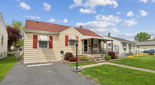 Photo of 3104 Sangamon St, Steger, IL 60475