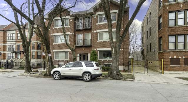 Photo of 844 E 40th St Unit A2, Chicago, IL 60653
