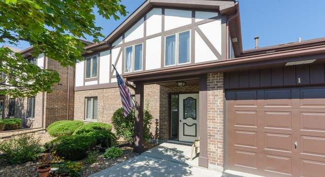 Photo of 9820 Mill Dr Unit E2, Palos Park, IL 60464