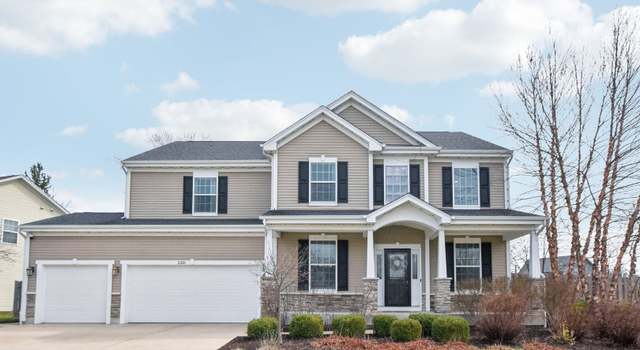 Photo of 2320 Walnut Glen Blvd, Island Lake, IL 60042