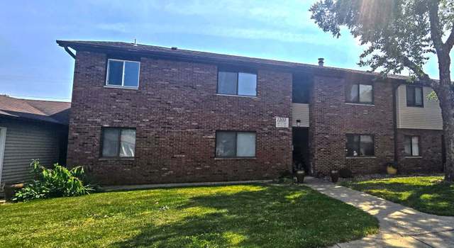 Photo of 1303 Christopher Cir #8, Urbana, IL 61802