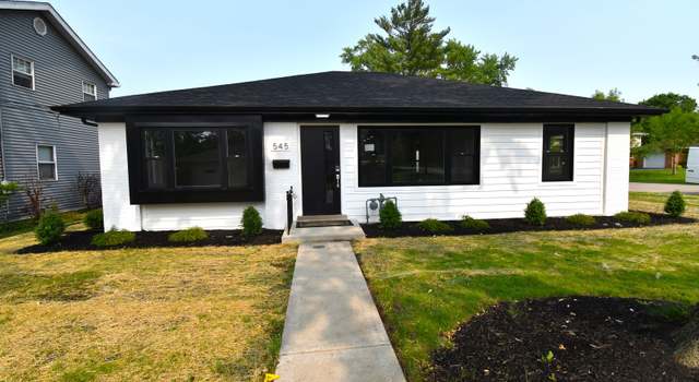 202 E Hillside Ave, Barrington, IL 60010 | MLS# 10569561 | Redfin