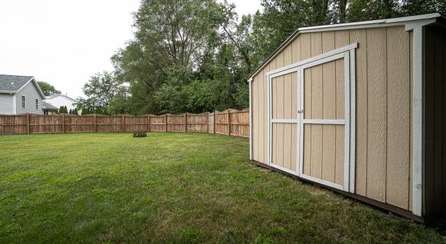 Photo of 2143 Broadmoor Rd, Rockton, IL 61072