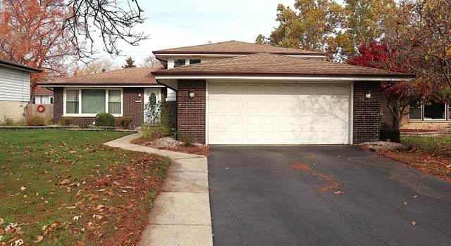 Photo of 6318 Barbara Ave, Tinley Park, IL 60477