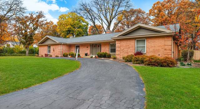 Photo of 1234 Oakwood Ln, Glenview, IL 60025