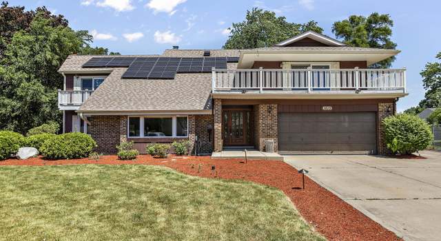 Photo of 1615 Prospect Ct, Wheaton, IL 60189