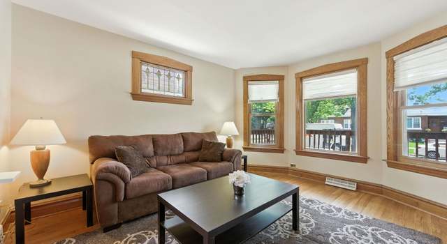Photo of 5004 W Fletcher St, Chicago, IL 60641