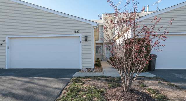 Photo of 1627 Mulligan Dr, Naperville, IL 60563