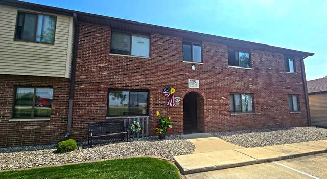 Photo of 1301 Clifford Ave #8, Urbana, IL 61802