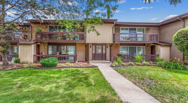 Photo of 15837 Orlan Brook Dr #17, Orland Park, IL 60462