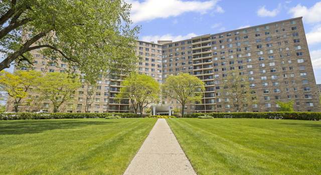 Photo of 7141 N Kedzie Ave #111, Chicago, IL 60645