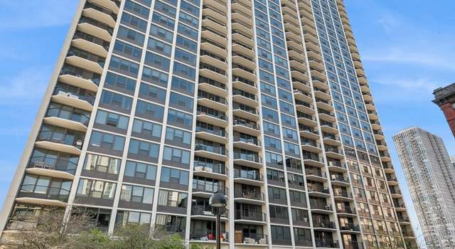 Photo of 1560 N Sandburg Ter #1208, Chicago, IL 60610