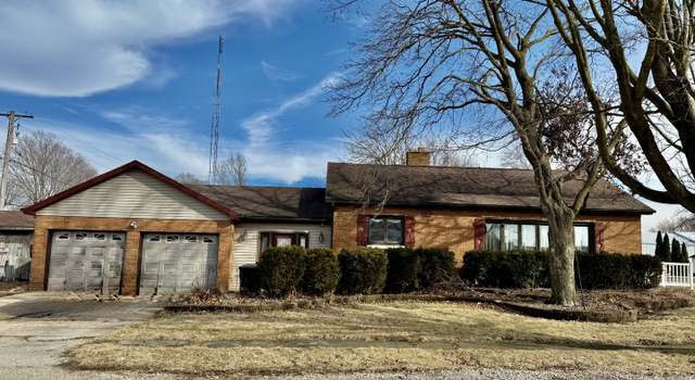 Photo of 303 E Santafe Ave, Toluca, IL 61369