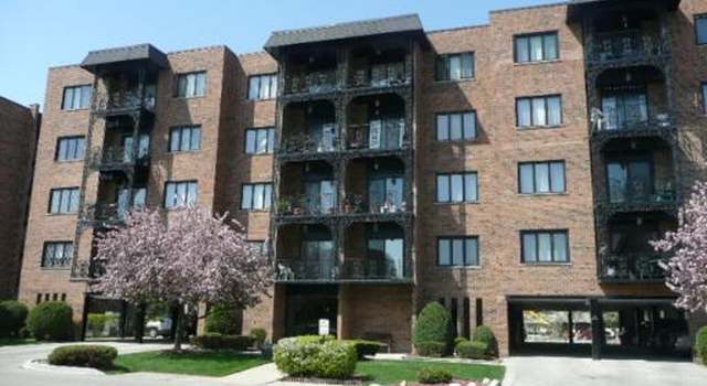 Photo of 9382 Landings Square St #305, Des Plaines, IL 60016