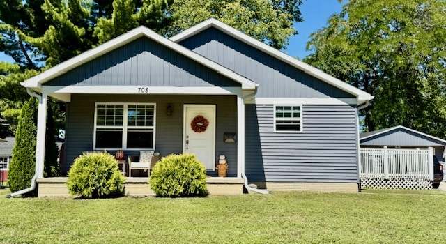 Photo of 708 E North St, Monticello, IL 61856