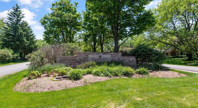 Photo of 5N427 Hidden Springs Dr, St. Charles, IL 60175