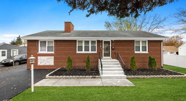 Property at 8535 S Mcvicker Ave, Burbank, IL 60459, 4 beds, 2 baths
