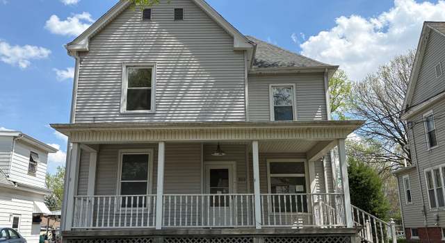 Photo of 808 S Allin St, Bloomington, IL 61701