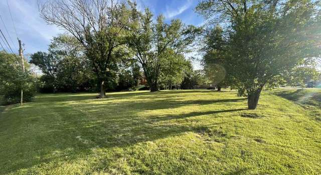 Photo of 117 Plainfield Rd N, Darien, IL 60561