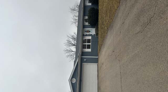 Photo of 821 Melbourne Ave, Machesney Park, IL 61115