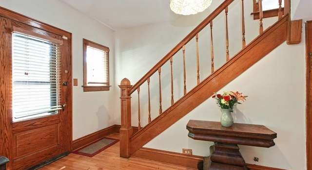 Photo of 1502 W Edgewater Ave, Chicago, IL 60660