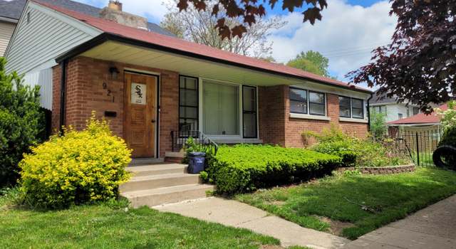 Photo of 921 Oak St, Maywood, IL 60153