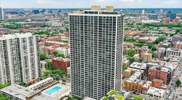 Photo of 1560 N Sandburg Ter #2909, Chicago, IL 60610