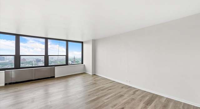 Photo of 1560 N Sandburg Ter #2909, Chicago, IL 60610